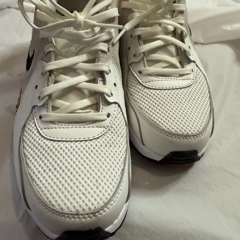 Nike Air Max Excee White and Black with Cheetah print - Air Max Cushioning - Picture 7 of 9